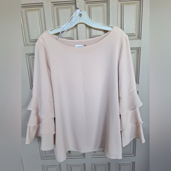Calvin Klein Pullover SzL Ruffle Sleeve Pale Pink Poly/Spandex Round Neck Fem - Picture 1 of 10